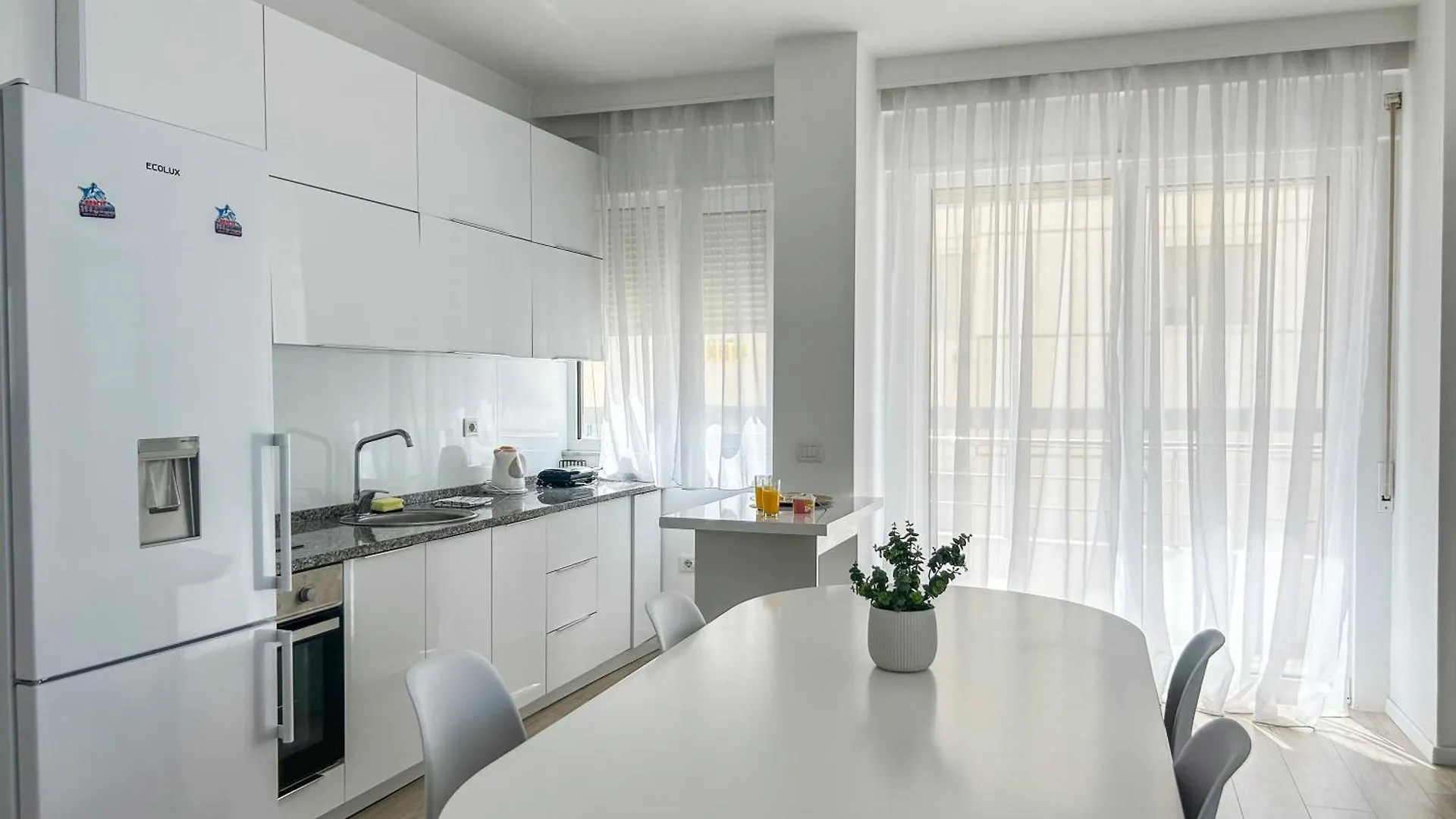 Pure & Intact 577 Daire Dıraç