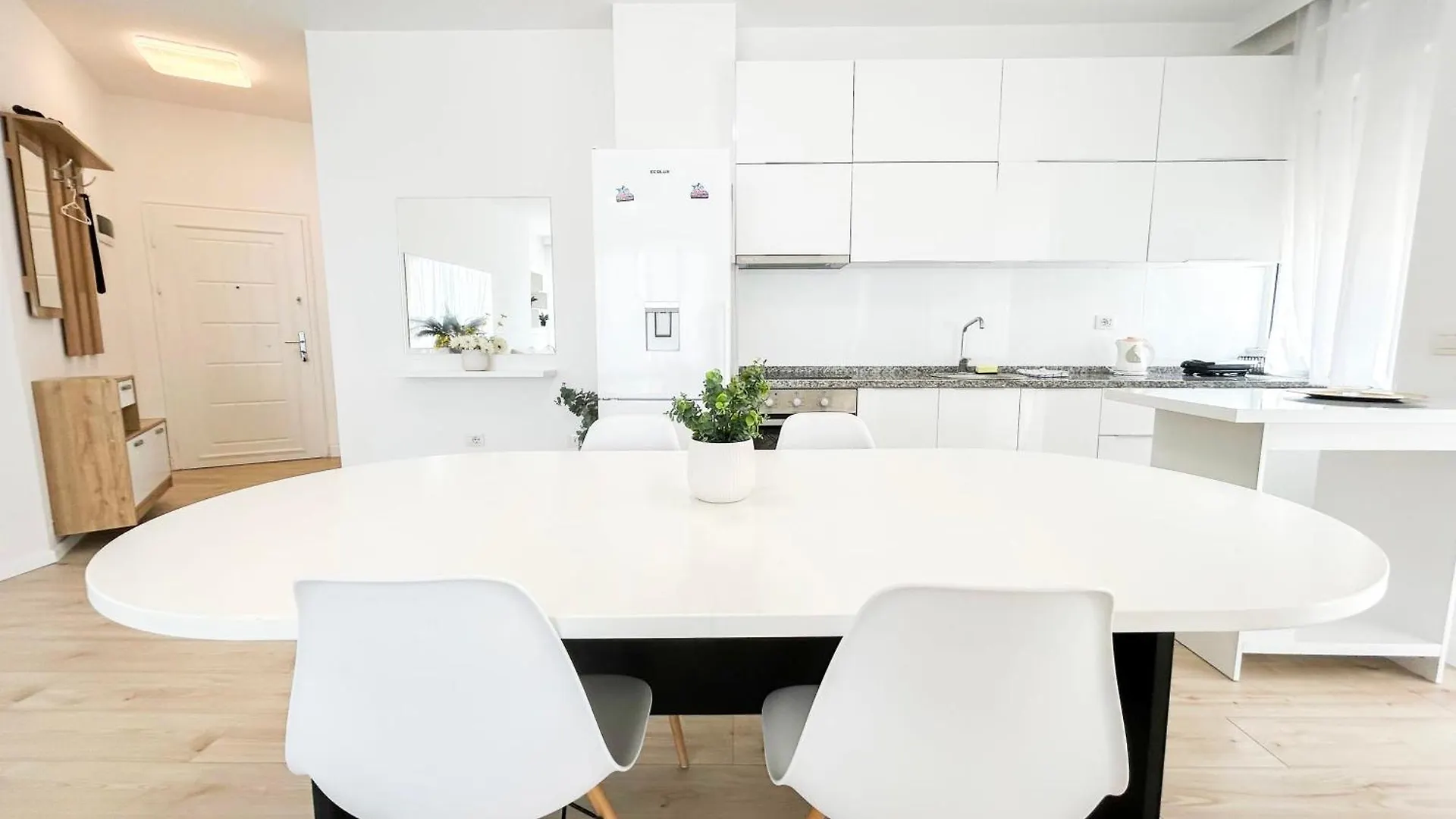 Pure & Intact 577 Lägenhet Durrës