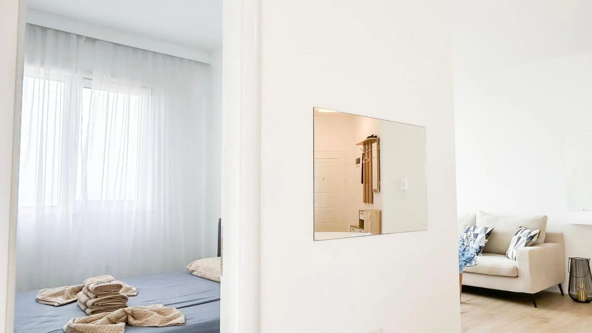 Pure & Intact 577 Daire Dıraç