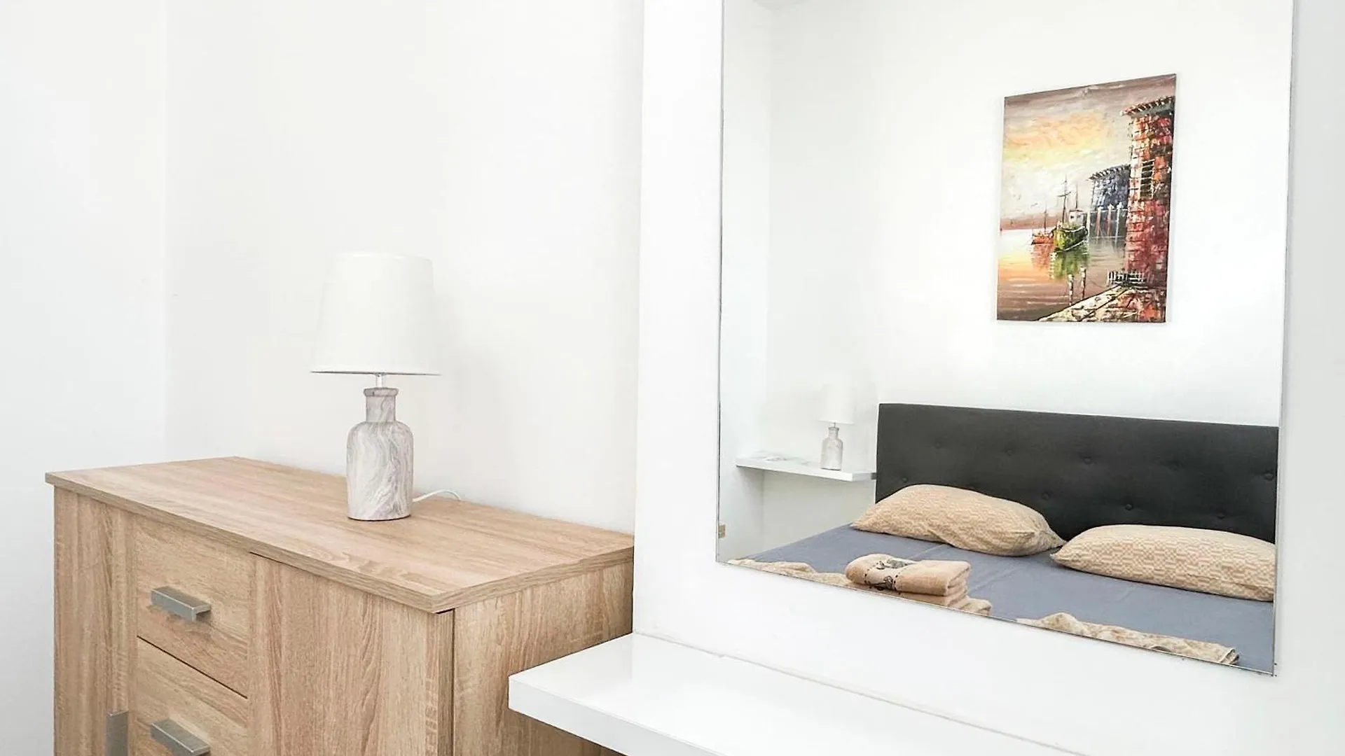Pure & Intact 577 Daire Dıraç